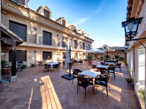 hotel dona manuela daimiel|dormir en daimiel.